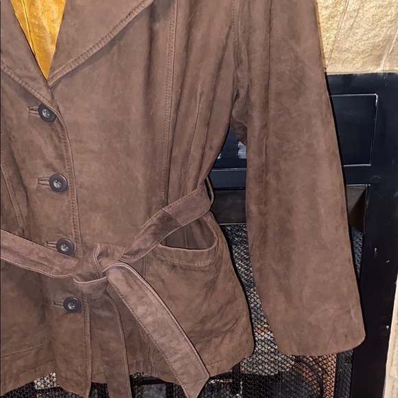 EUC Vintage Leather Jacket - Picture 3 of 6